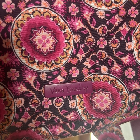 NWOT Vera Bradley Small Backpack Raspberry Medallion - Picture 3 of 9